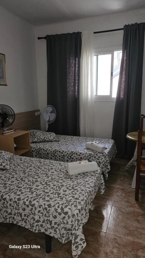 Hostal Sol Celeste Λορέτ Ντε Μαρ Εξωτερικό φωτογραφία