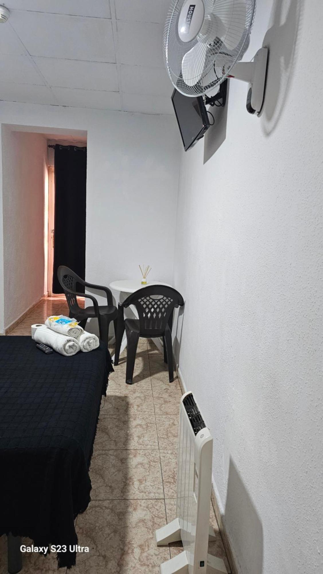 Hostal Sol Celeste Λορέτ Ντε Μαρ Εξωτερικό φωτογραφία